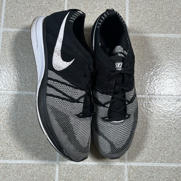 kanye west flyknit trainer